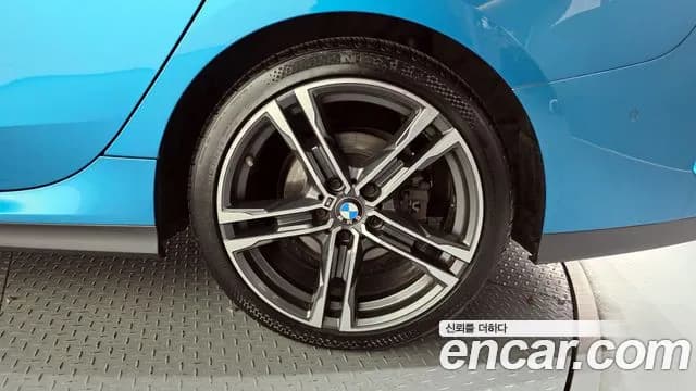 2021 BMW 2 Series Gran Coupe (F44) 218 M Sport Sold VIN WBA31AM0XM7J28301 – interior seats 2021 BMW 2 Series Gran Coupe (F44) 218 M Sport Sold VIN WBA31AM0XM7J28301 – interior seats