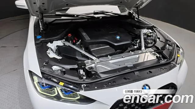 2022 BMW 4 Series (G22) 420i M Sport Performance Gran Coupe Sold VIN WBA31AV05NFM15647 – exterior detail 2022 BMW 4 Series (G22) 420i M Sport Performance Gran Coupe Sold VIN WBA31AV05NFM15647 – exterior detail