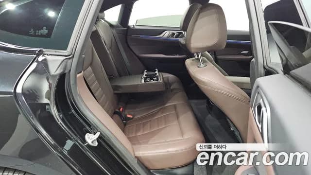 2023 BMW 4Series (G22) 420i M Sports GranCoupe Sold VIN WBA31AV09PFP39946 – interior seats 2023 BMW 4Series (G22) 420i M Sports GranCoupe Sold VIN WBA31AV09PFP39946 – interior seats