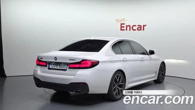 2021 BMW 5 Series (G30) 530i xDrive M Sport Package Sold VIN WBA31BJ05MWW97900 – rear exterior 2021 BMW 5 Series (G30) 530i xDrive M Sport Package Sold VIN WBA31BJ05MWW97900 – rear exterior