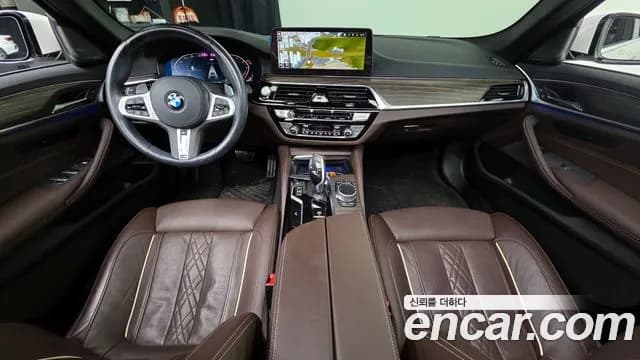 2021 BMW 5 Series (G30) 530i xDrive M Sport Package Sold VIN WBA31BJ05MWW97900 – side profile 2021 BMW 5 Series (G30) 530i xDrive M Sport Package Sold VIN WBA31BJ05MWW97900 – side profile