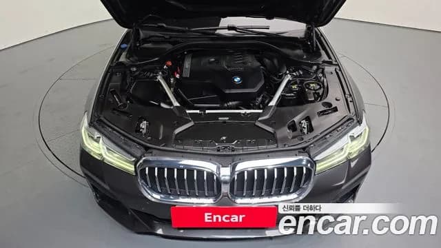 2022 BMW 5Series (G30) 530i xDrive M Sport Package Sold VIN WBA31BJ06NWX73304 – exterior detail 2022 BMW 5Series (G30) 530i xDrive M Sport Package Sold VIN WBA31BJ06NWX73304 – exterior detail