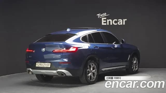 2022 BMW X4 (G02) xDrive20d xLine Sold VIN WBA31CA01N9N32464 – interior seats 2022 BMW X4 (G02) xDrive20d xLine Sold VIN WBA31CA01N9N32464 – interior seats