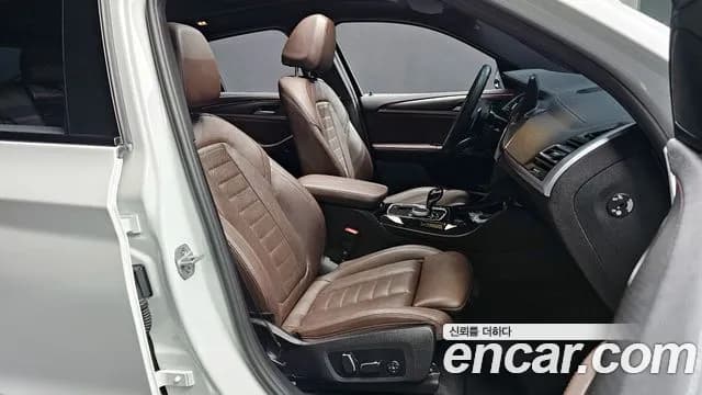 2025 BMW X4 (G02) xDrive20d M Sport Sold VIN WBA31CA01S9Y81944 – exterior detail 2025 BMW X4 (G02) xDrive20d M Sport Sold VIN WBA31CA01S9Y81944 – exterior detail