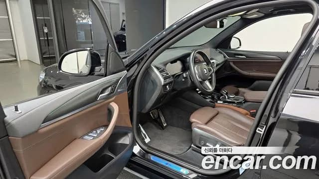 2023 BMW X3 (G01) xDrive 20i M Sports Pro Sold VIN WBA31DP02P9N90082 – exterior detail 2023 BMW X3 (G01) xDrive 20i M Sports Pro Sold VIN WBA31DP02P9N90082 – exterior detail