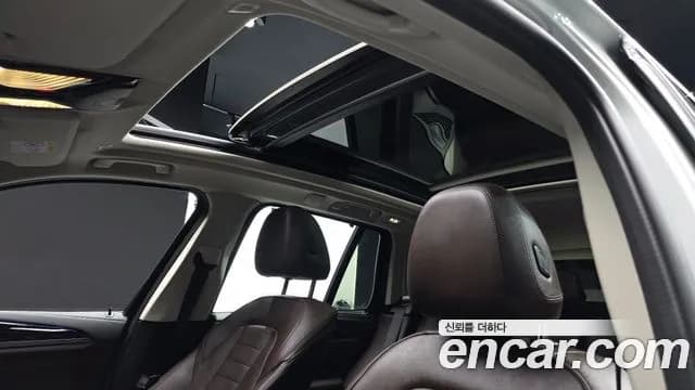 2022 BMW X3 (G01) xDrive 20i Sold VIN WBA31DP03N9M41936 – interior seats 2022 BMW X3 (G01) xDrive 20i Sold VIN WBA31DP03N9M41936 – interior seats