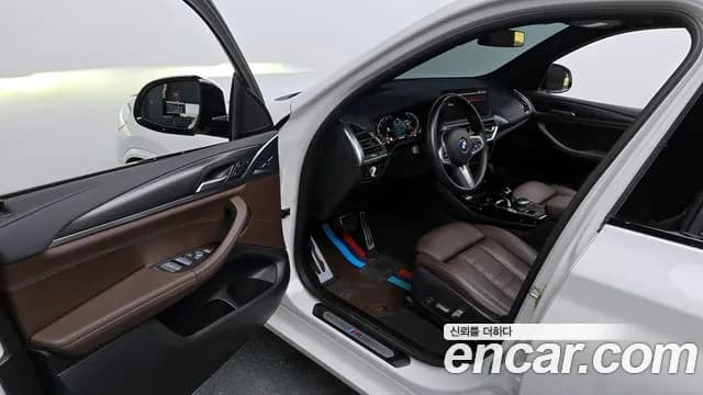 2023 BMW X3 (G01) xDrive 20i M Sports Pro Sold VIN WBA31DP04P9R01155 – interior seats 2023 BMW X3 (G01) xDrive 20i M Sports Pro Sold VIN WBA31DP04P9R01155 – interior seats