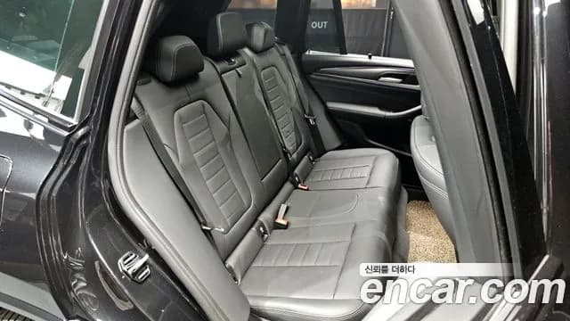 2022 BMW X3 (G01) xDrive 20i M Sport Sold VIN WBA31DP07N9K92348 – trunk area 2022 BMW X3 (G01) xDrive 20i M Sport Sold VIN WBA31DP07N9K92348 – trunk area