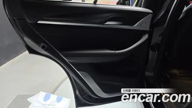 2023 BMW X3 (G01) xDrive 20i M Sport Sold VIN WBA31DP0XP9P95343 – exterior detail 2023 BMW X3 (G01) xDrive 20i M Sport Sold VIN WBA31DP0XP9P95343 – exterior detail