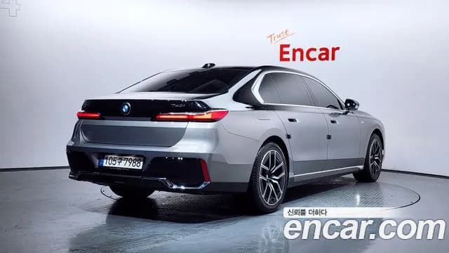 2024 BMW 7Series (G70) 740i xDrive M Sport Sold VIN WBA31EH00RCS55445 – trunk area 2024 BMW 7Series (G70) 740i xDrive M Sport Sold VIN WBA31EH00RCS55445 – trunk area