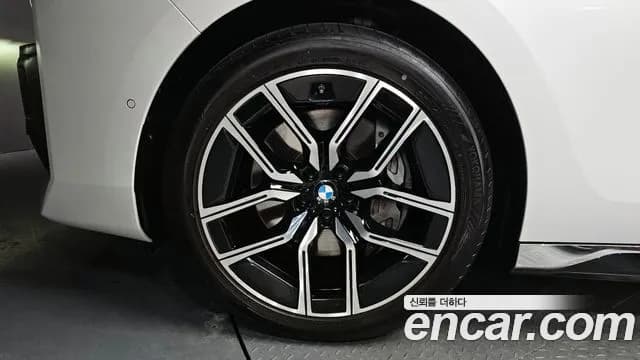 2025 BMW 7 Series (G70) 740i xDrive M Sport Sold VIN WBA31EH03SCT55061 – front exterior 2025 BMW 7 Series (G70) 740i xDrive M Sport Sold VIN WBA31EH03SCT55061 – front exterior