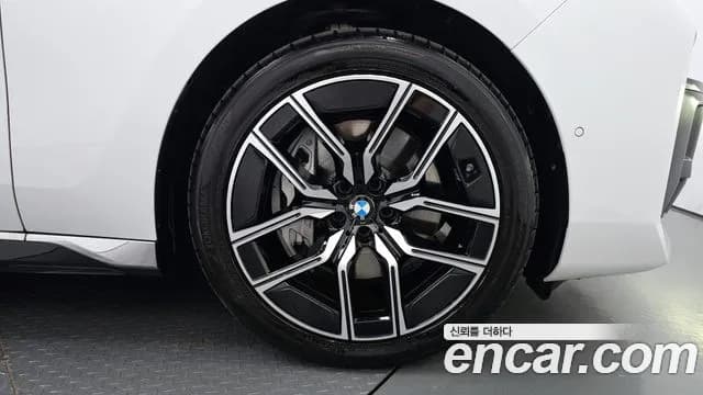 2025 BMW 7 Series (G70) 740i xDrive M Sport Sold VIN WBA31EH06SCT74025 – photo 26 2025 BMW 7 Series (G70) 740i xDrive M Sport Sold VIN WBA31EH06SCT74025 – photo 26