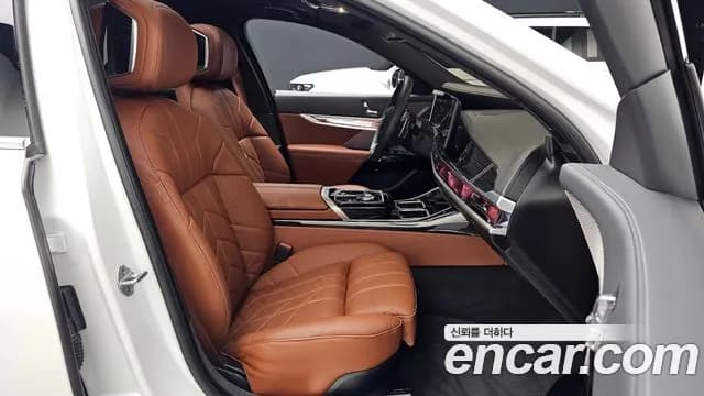 2025 BMW 7 Series (G70) 740i xDrive M Sport Sold VIN WBA31EH06SCT74025 – photo 32 2025 BMW 7 Series (G70) 740i xDrive M Sport Sold VIN WBA31EH06SCT74025 – photo 32