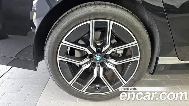 2024 BMW 7 Series (G70) 740i xDrive M Sport Sold VIN WBA31EH0XRCS95533 – photo 12 2024 BMW 7 Series (G70) 740i xDrive M Sport Sold VIN WBA31EH0XRCS95533 – photo 12