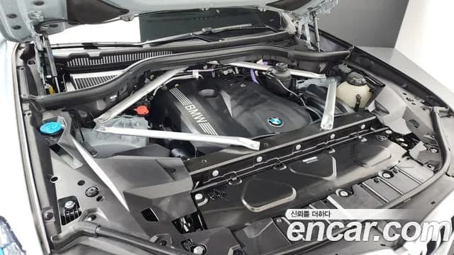 2024 BMW X6 (G06) xDrive40i M Sport Sold VIN WBA31EX0111111111 – undercarriage 2024 BMW X6 (G06) xDrive40i M Sport Sold VIN WBA31EX0111111111 – undercarriage