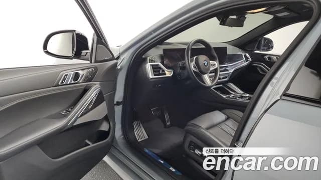 2024 BMW X6 (G06) xDrive40i M Sport Sold VIN WBA31EX0111111111 – photo 14 2024 BMW X6 (G06) xDrive40i M Sport Sold VIN WBA31EX0111111111 – photo 14