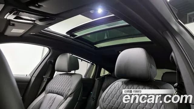 2025 BMW X6 (G06) xDrive40i M Sport Sold VIN WBA31EX03S9120738 – photo 12 2025 BMW X6 (G06) xDrive40i M Sport Sold VIN WBA31EX03S9120738 – photo 12