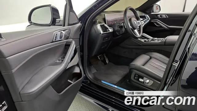 2025 BMW X6 (G06) xDrive40i M Sport Sold VIN WBA31EX03S9120738 – photo 19 2025 BMW X6 (G06) xDrive40i M Sport Sold VIN WBA31EX03S9120738 – photo 19