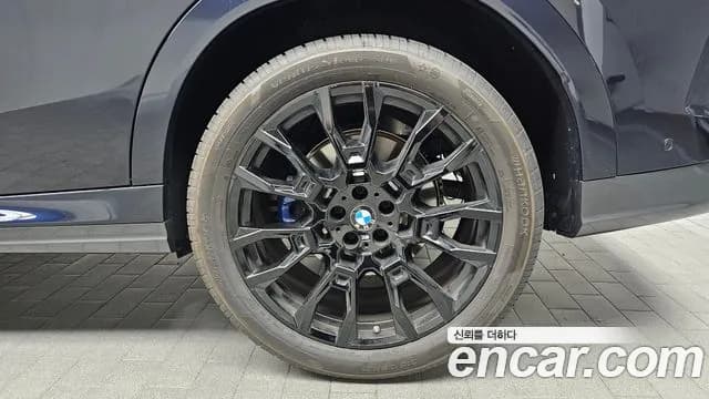 2025 BMW X6 (G06) xDrive40i M Sport Sold VIN WBA31EX03S9131786 – photo 26 2025 BMW X6 (G06) xDrive40i M Sport Sold VIN WBA31EX03S9131786 – photo 26