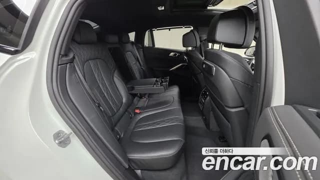 2025 BMW X6 (G06) xDrive40i M Sport Sold VIN WBA31EX06S9005339 – engine bay 2025 BMW X6 (G06) xDrive40i M Sport Sold VIN WBA31EX06S9005339 – engine bay