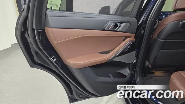 2025 BMW X6 (G06) xDrive40i M Sport Sold VIN WBA31EX07S9095925 – exterior detail 2025 BMW X6 (G06) xDrive40i M Sport Sold VIN WBA31EX07S9095925 – exterior detail