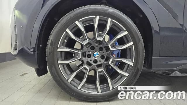 2025 BMW X6 (G06) xDrive40i M Sport Sold VIN WBA31EX07S9095925 – photo 22 2025 BMW X6 (G06) xDrive40i M Sport Sold VIN WBA31EX07S9095925 – photo 22