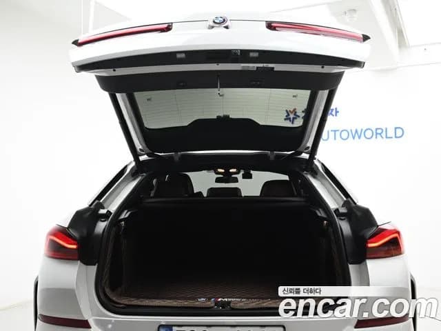 2024 BMW X6 (G06) xDrive40i M Sport Sold VIN WBA31EX08R9V96428 – photo 12 2024 BMW X6 (G06) xDrive40i M Sport Sold VIN WBA31EX08R9V96428 – photo 12