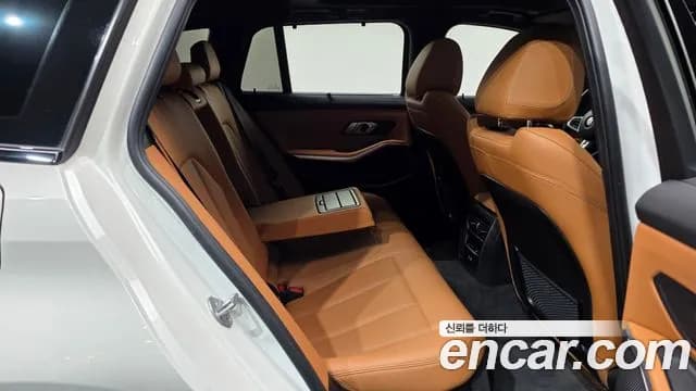 2023 BMW 3 Series (G20) 320i Touring M Sports Sold VIN WBA31FY06PFN94566 – photo 12 2023 BMW 3 Series (G20) 320i Touring M Sports Sold VIN WBA31FY06PFN94566 – photo 12