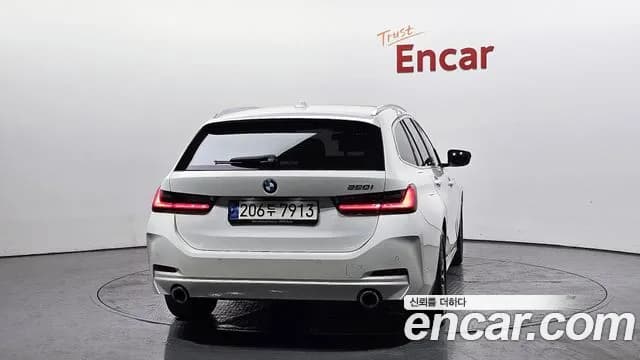 2023 BMW 3Series (G20) 320i Touring Sold VIN WBA31FY07PFR19225 – undercarriage 2023 BMW 3Series (G20) 320i Touring Sold VIN WBA31FY07PFR19225 – undercarriage