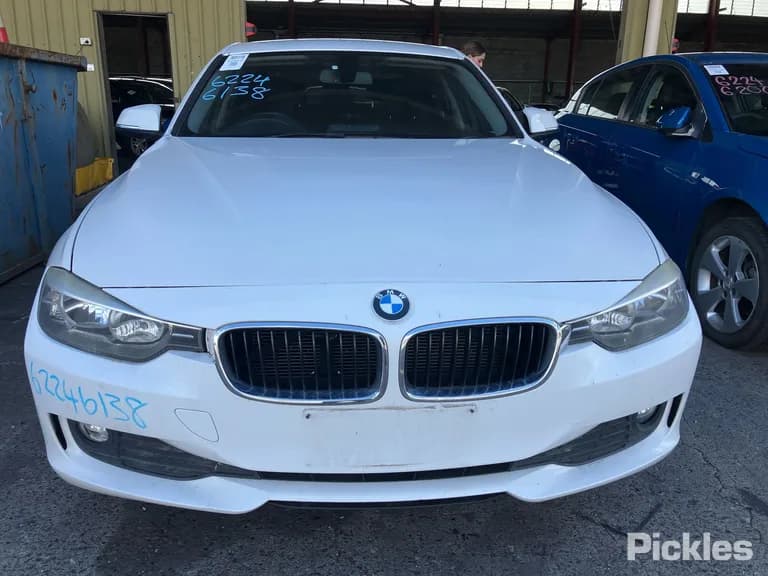 2013 BMW 3 Series Used VIN WBA3A16030NS35340 – front exterior 2013 BMW 3 Series Used VIN WBA3A16030NS35340 – front exterior