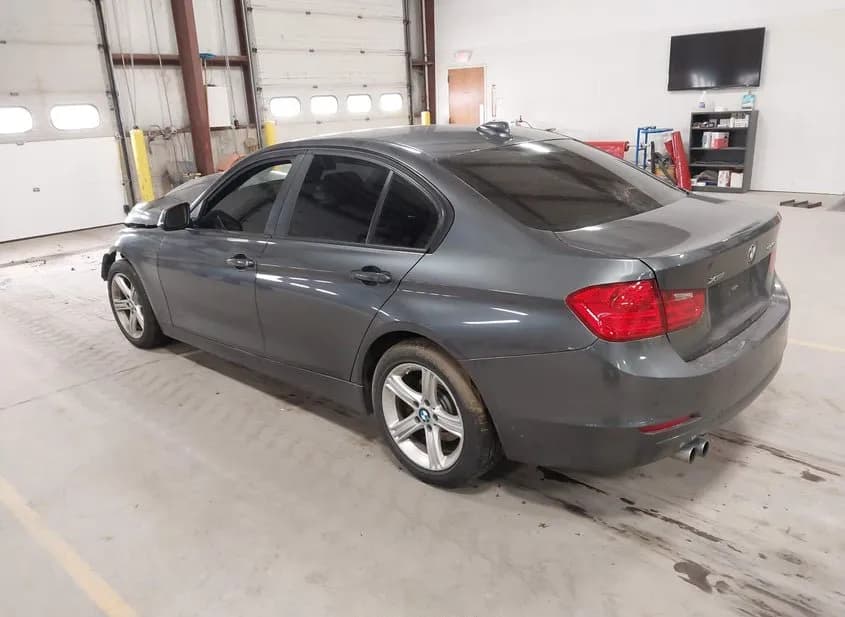 2013 BMW 328i - VIN WBA3B3C55DF541061 2013 BMW 328i VIN WBA3B3C55DF541061