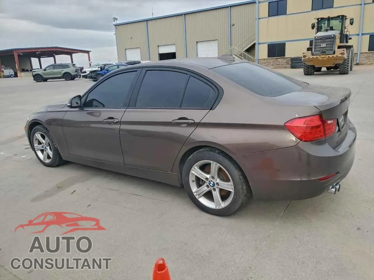 2012 BMW 3 SERIES Damaged VIN WBA3C1C58CA696958 – rear exterior 2012 BMW 3 SERIES Damaged VIN WBA3C1C58CA696958 – rear exterior