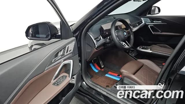 2024 BMW X1 (U11) sDrive 20i M Sport Sold VIN WBA41EE04R5X64046 – interior seats 2024 BMW X1 (U11) sDrive 20i M Sport Sold VIN WBA41EE04R5X64046 – interior seats