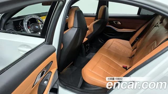 2023 BMW 3 Series (G20) M340i Sold VIN WBA41FS0XPFP63131 – interior seats 2023 BMW 3 Series (G20) M340i Sold VIN WBA41FS0XPFP63131 – interior seats