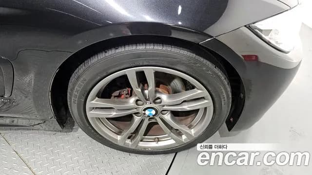 2017 BMW 4 Series (F32) 420i M Sport Gran coupe Sold VIN WBA4A1102HG326059 – photo 16 2017 BMW 4 Series (F32) 420i M Sport Gran coupe Sold VIN WBA4A1102HG326059 – photo 16