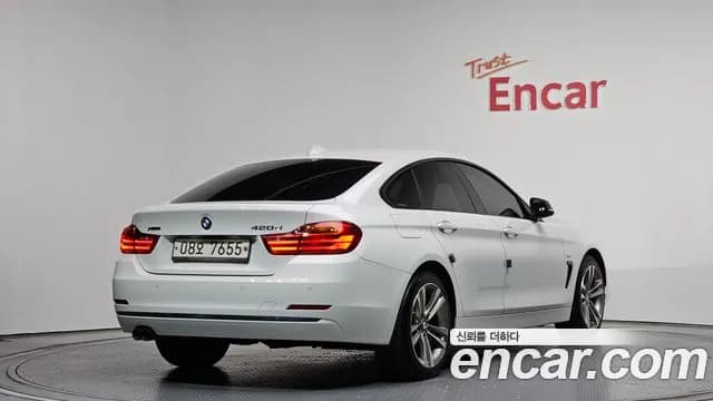 2017 BMW 4 Series (F32) 420d xDrive Sport GranCoupe Sold VIN WBA4F1100HG607424 – interior seats 2017 BMW 4 Series (F32) 420d xDrive Sport GranCoupe Sold VIN WBA4F1100HG607424 – interior seats