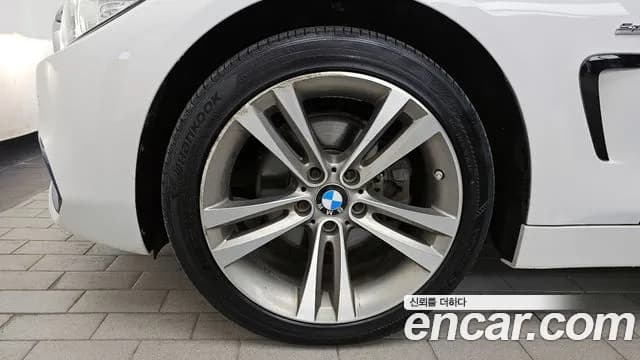2017 BMW 4 Series (F32) 420d xDrive Sport GranCoupe Sold VIN WBA4F1100HG607424 – photo 19 2017 BMW 4 Series (F32) 420d xDrive Sport GranCoupe Sold VIN WBA4F1100HG607424 – photo 19