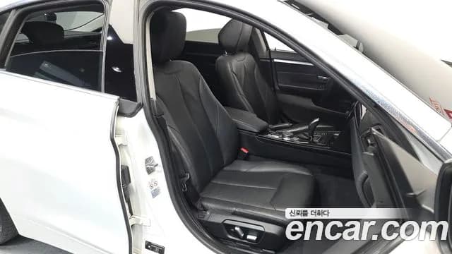 2018 BMW 4 Series (F32) 420i Luxury GranCoupe Sold VIN WBA4H3101JBM45473 – side profile 2018 BMW 4 Series (F32) 420i Luxury GranCoupe Sold VIN WBA4H3101JBM45473 – side profile
