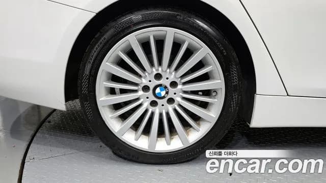 2018 BMW 4 Series (F32) 420i Luxury GranCoupe Sold VIN WBA4H3102JBM41819 – photo 13 2018 BMW 4 Series (F32) 420i Luxury GranCoupe Sold VIN WBA4H3102JBM41819 – photo 13