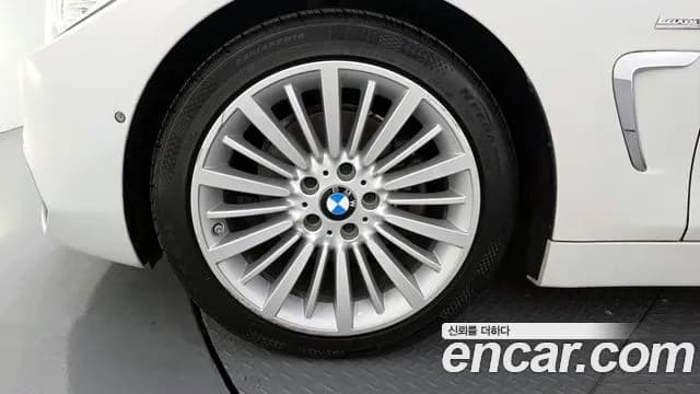 2018 BMW 4 Series (F32) 420i Luxury GranCoupe Sold VIN WBA4H3102JBM41819 – photo 22 2018 BMW 4 Series (F32) 420i Luxury GranCoupe Sold VIN WBA4H3102JBM41819 – photo 22
