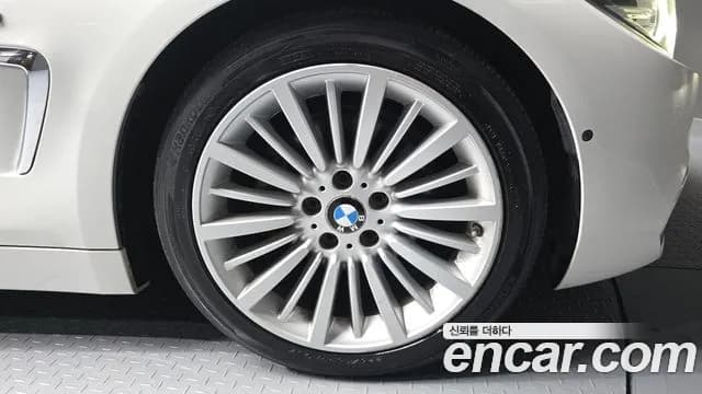 2018 BMW 4Series (F32) 420i Luxury GranCoupe Sold VIN WBA4H3109JBH09509 – photo 17 2018 BMW 4Series (F32) 420i Luxury GranCoupe Sold VIN WBA4H3109JBH09509 – photo 17