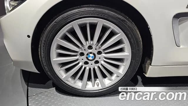 2018 BMW 4Series (F32) 420i Luxury GranCoupe Sold VIN WBA4H3109JBH09588 – photo 11 2018 BMW 4Series (F32) 420i Luxury GranCoupe Sold VIN WBA4H3109JBH09588 – photo 11
