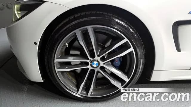 2018 BMW 4Series (F32) 430i M Sport Convertible Sold VIN WBA4Z1100JEA51546 – exterior detail 2018 BMW 4Series (F32) 430i M Sport Convertible Sold VIN WBA4Z1100JEA51546 – exterior detail
