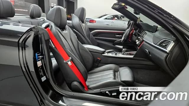 2018 BMW 4Series (F32) 430i M Sport Convertible Sold VIN WBA4Z1106JEF34684 – photo 35 2018 BMW 4Series (F32) 430i M Sport Convertible Sold VIN WBA4Z1106JEF34684 – photo 35