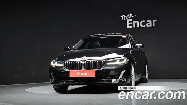 2022 BMW 5Series (G30) 530e Luxury Sold VIN WBA51AG00NCJ70652 – rear exterior 2022 BMW 5Series (G30) 530e Luxury Sold VIN WBA51AG00NCJ70652 – rear exterior