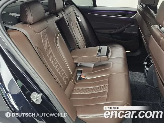 2021 BMW 5Series (G30) 530e M Sport Sold VIN WBA51AG01MCF60693 – exterior detail 2021 BMW 5Series (G30) 530e M Sport Sold VIN WBA51AG01MCF60693 – exterior detail