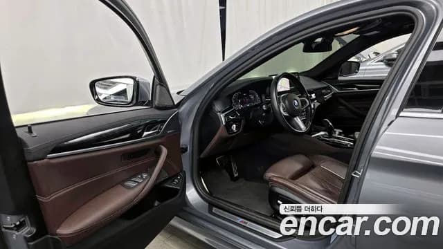 2023 BMW 5Series (G30) 530e M Sport Sold VIN WBA51AG01PCM44721 – photo 19 2023 BMW 5Series (G30) 530e M Sport Sold VIN WBA51AG01PCM44721 – photo 19