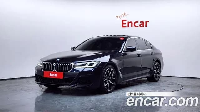 2021 BMW 5Series (G30) 530e M Sport Sold VIN WBA51AG02MCG33098 – photo 12 2021 BMW 5Series (G30) 530e M Sport Sold VIN WBA51AG02MCG33098 – photo 12