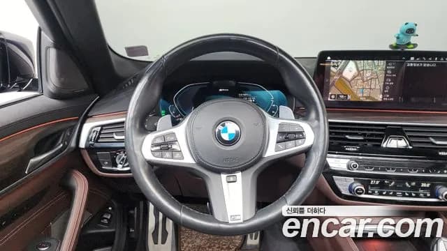 2021 BMW 5Series (G30) 530e M Sport Sold VIN WBA51AG02MCG33098 – photo 19 2021 BMW 5Series (G30) 530e M Sport Sold VIN WBA51AG02MCG33098 – photo 19