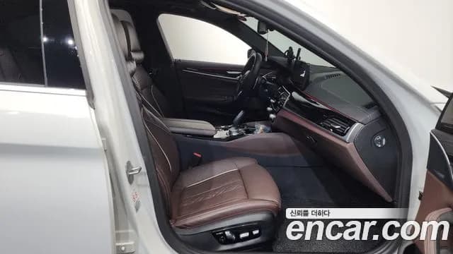 2022 BMW 5Series (G30) 530e M Sport Sold VIN WBA51AG03NCJ84755 – rear exterior 2022 BMW 5Series (G30) 530e M Sport Sold VIN WBA51AG03NCJ84755 – rear exterior